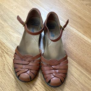 The Comfiest Sandals!